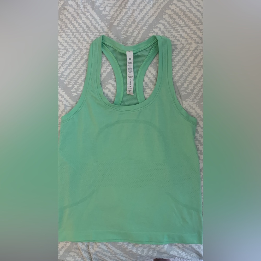 Lululemon Swiftly Tech Tank